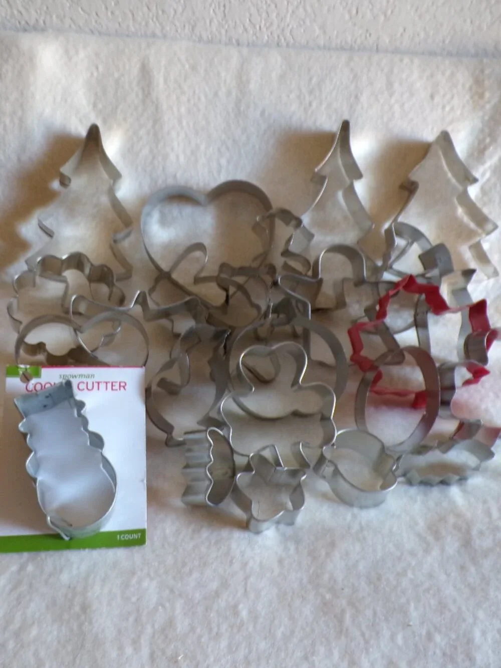 24 Cookie Cutters Galvanized Steel Snowman Ghosts Pumpkin + More